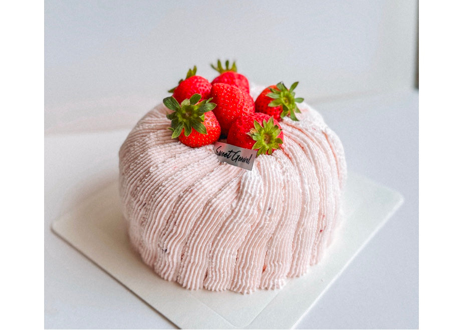 strawberry cake